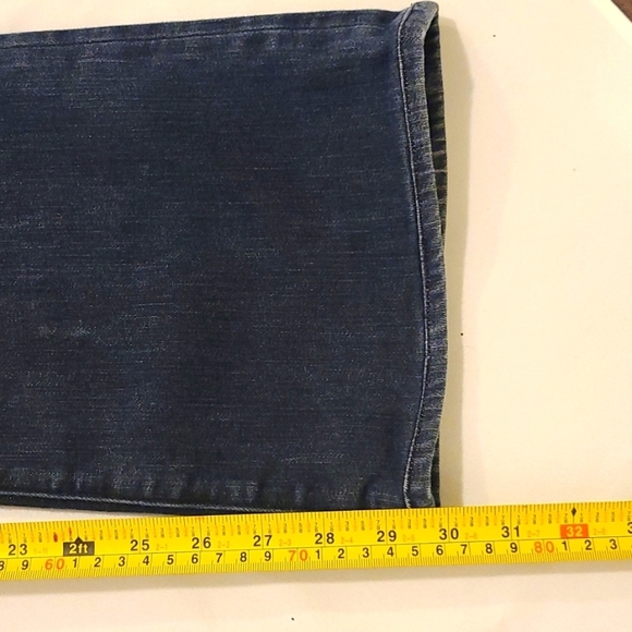 Rock & Republic Kasandra Bootcut Jean (30) - Picture 5 of 16